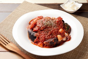 seafood tomato sauce spaghetti