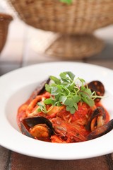 seafood tomato sauce spaghetti