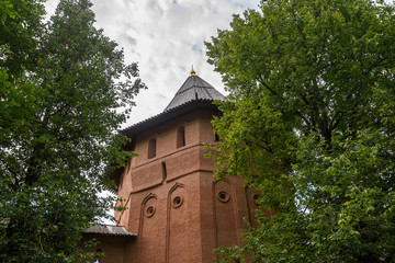 Watchtower and fortress walls of the monastery in Suzdal.