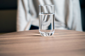 水, 女性