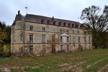 Fototapeta na wymiar Château de Couloutre 