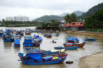 Fototapeta na wymiar River Song Cai