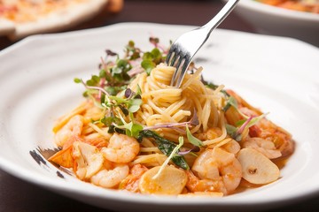 seafood oil pasta