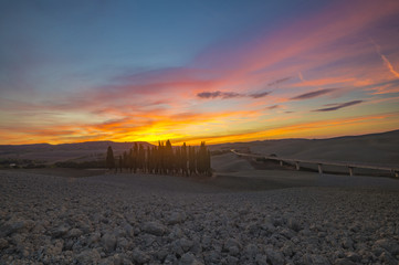 Fototapeta premium beautiful, colorful clouds during sunset over Tuscany
