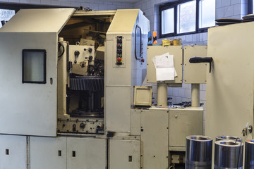 Machine part - Gears, Milling machine, CNC machines, Lathe machi