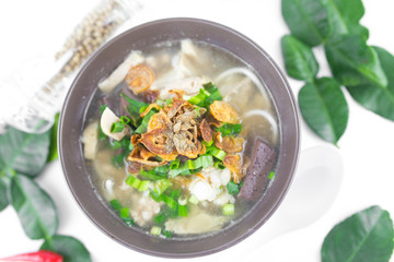 Vietnamese Rice Noodle Soup with pork spare ribs - 134016244