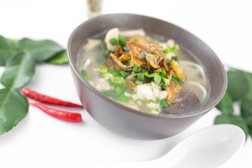 Vietnamese Rice Noodle Soup with pork spare ribs
