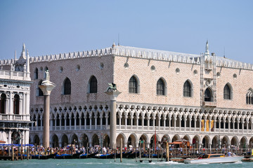 Naklejka premium View of the Doge's Palace in Venice, Italy.