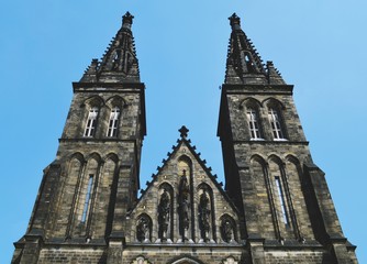 Fototapeta na wymiar The church saint patere and Paul in Vysehrad in Prague