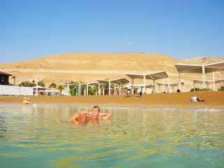 Health improvement at the Dead Sea.