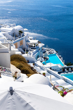 Santorini, Grecja, Oia - Katikies Luksusowy Resort z basenami i widokiem na morze,