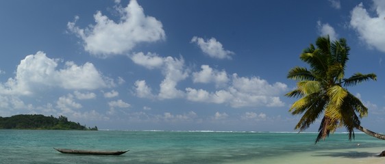Panorama plage paradisiaque
