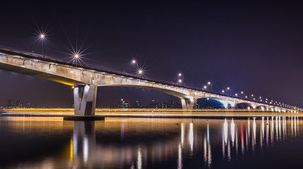 Long exposure bridge