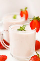 strawberry smoothie