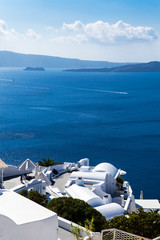 Santorini, Grecja, Oia - Katikies Luksusowy Resort z basenami i widokiem na morze, - obrazy, fototapety, plakaty