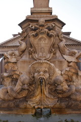Fototapeta na wymiar Fontaine de la Rotonde à Rome, Italie