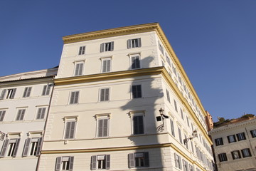 Fototapeta na wymiar Immeuble ancien à Rome, Italie