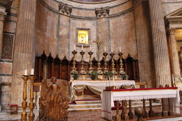 Autel du Panthéon à Rome, Italie