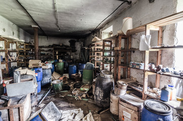 lagerraum in werkstaette