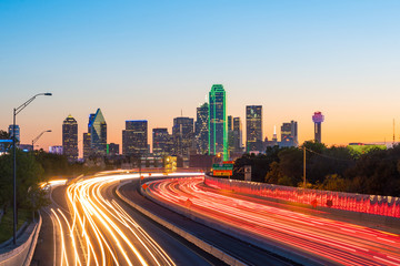 Fototapeta na wymiar Dallas downtown skyline at twilight, Texas