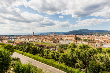 Fototapeta na wymiar View of Florence cityscape overlook from Piazzale Michelangelo