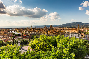 Fototapeta na wymiar View of Florence cityscape overlook from Piazzale Michelangelo