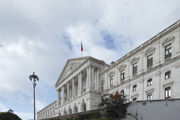 Obraz premium View of the monumental Portuguese Parliament (Sao Bento Palace),