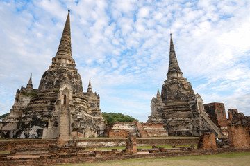 Fototapeta na wymiar Wat Phra Si Sanphet, Phra Nakhon Si Ayutthaya. Where is the world heritage of Thailand.