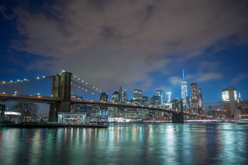 Naklejka na ściany i meble Brooklyn Bridge New York City