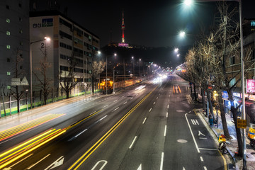 Fototapeta na wymiar itaewon at night