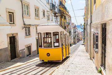 Naklejka na ściany i meble Funicular in the city center of Lisbon