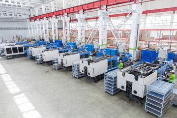 molding and cast press machine for the manufacture of plastic parts using polymers for  refrigerator
