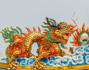 Chinese style dragon statue