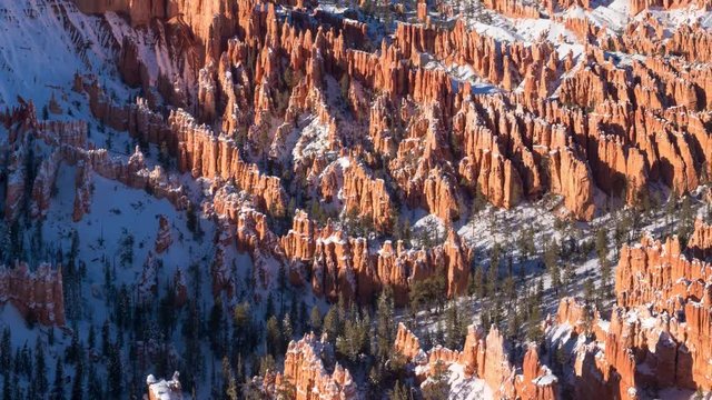 Hoodoos with snow, Bryce Point,  Bryce Canyon National Park, Utah