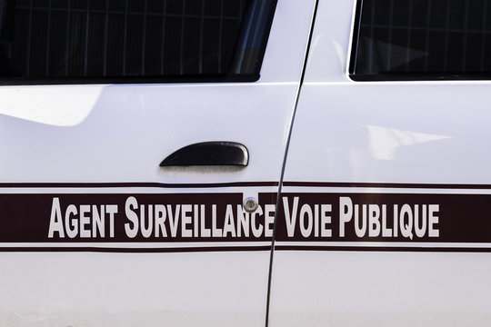 voiture de surveillance de voie publique : ASVP