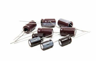 capacitors isolated