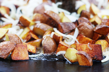 potato and onion frying