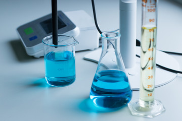 Reference electrode (pH) and Experiment chemical in Lab.