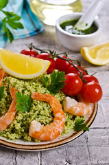 Couscous with shrimp