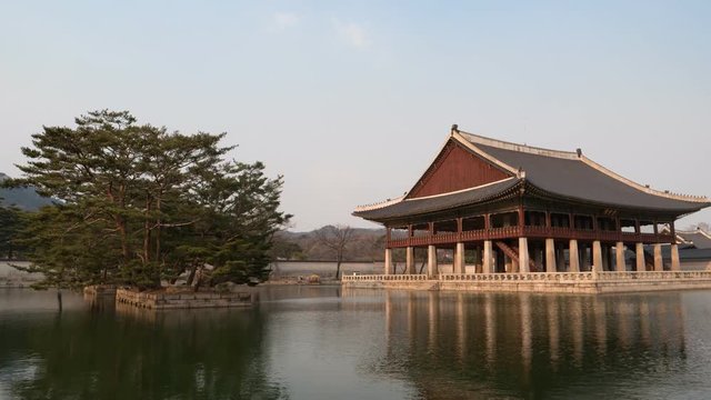 Kyeonghoe-ru pavilion in Gyeongbokgung Palace timelapse, Seoul, South Korea, 4K time lapse