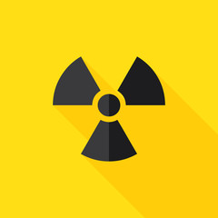 Fototapeta premium Ikona płaski długi cień zagrożenia promieniowaniem