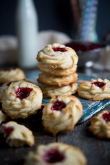 Obraz na płótnie Canvas Home-made cookies of kurabie with raspberry jam 