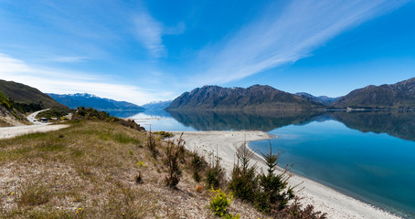 Fototapeta na wymiar Lake Hawea, New Zealand