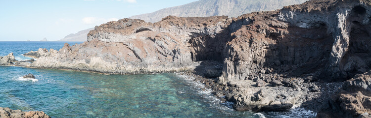 El Hierro, Küste, Lava, Wellen, Berge, Meer, Strand, Kanaren, Kanarische Inseln, Insel,  Spanien, Europa