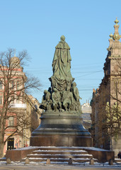 Fototapeta na wymiar The monument to the Queen Ekaterina.