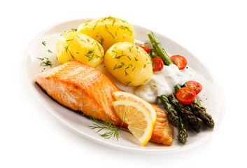 Grilled salmon boiled potatoes and asparagus