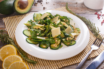 vegan avocado salad with parmesan