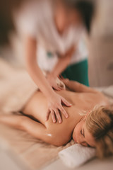 Obraz na płótnie Canvas Back Massage