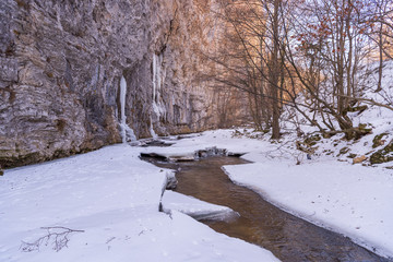Frozen water stream at Paralela 45