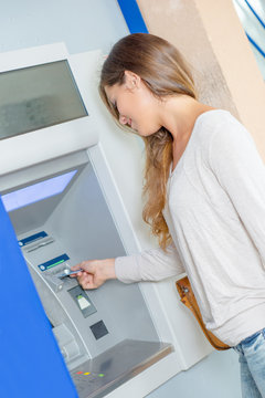 Withdrawing money from a cash machine